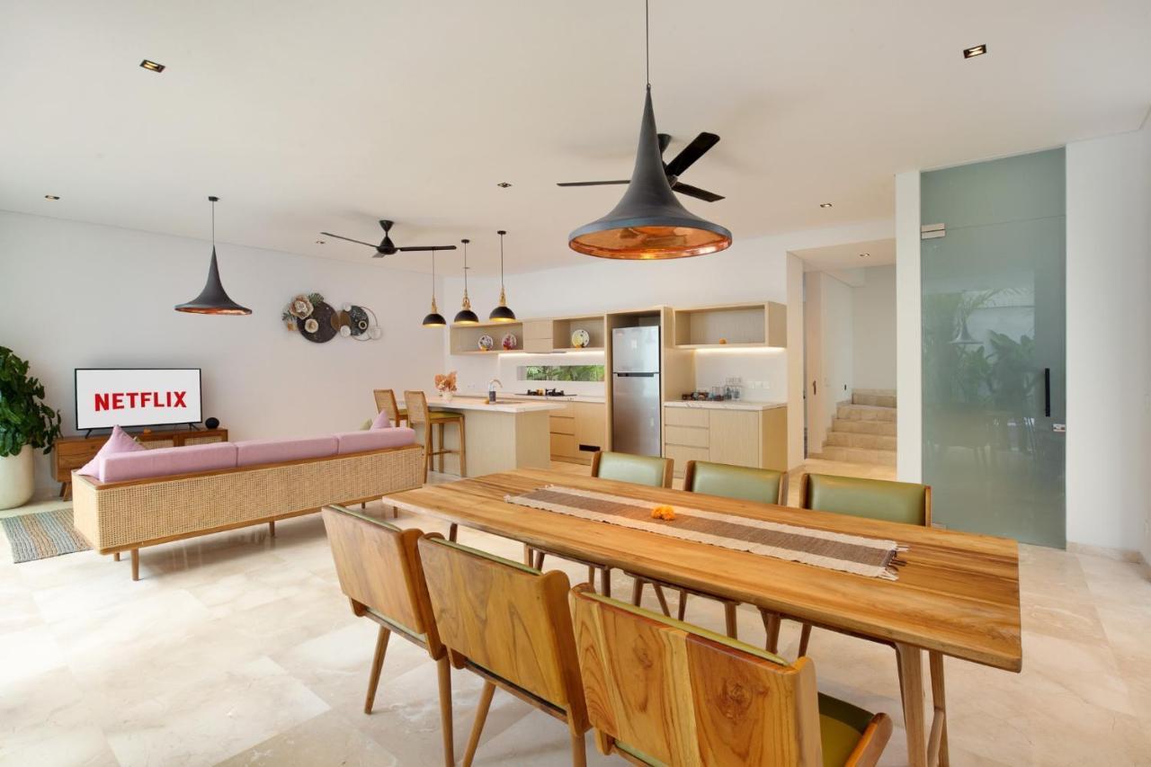 Eight Palms Villa Seminyak By Ini Vie Hospitality ภายนอก รูปภาพ