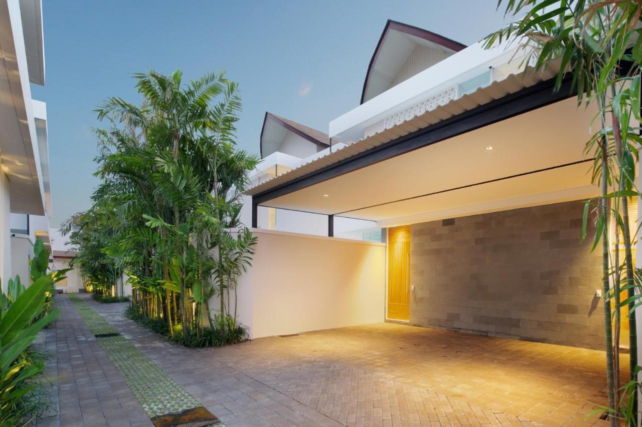 Eight Palms Villa Seminyak By Ini Vie Hospitality ภายนอก รูปภาพ
