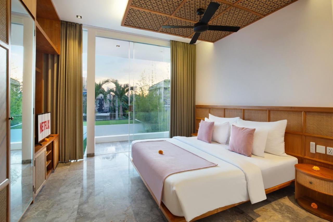 Eight Palms Villa Seminyak By Ini Vie Hospitality ภายนอก รูปภาพ