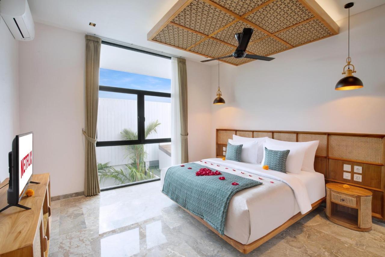 Eight Palms Villa Seminyak By Ini Vie Hospitality ภายนอก รูปภาพ