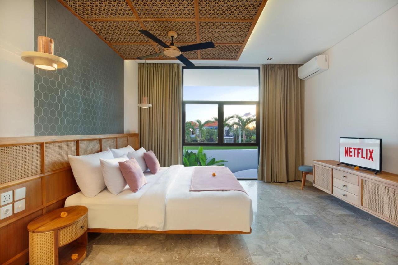 Eight Palms Villa Seminyak By Ini Vie Hospitality ภายนอก รูปภาพ